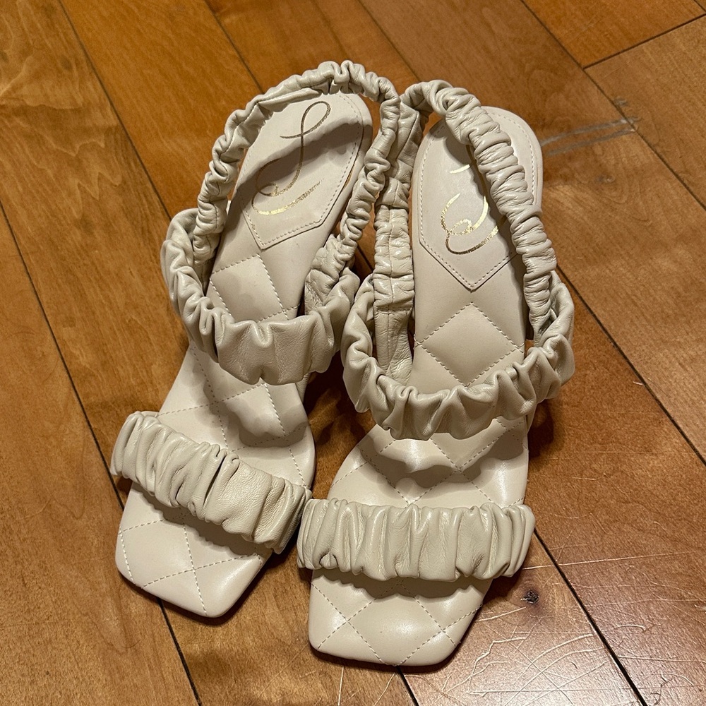 Sam Edelman Cream Ruffled Sandals